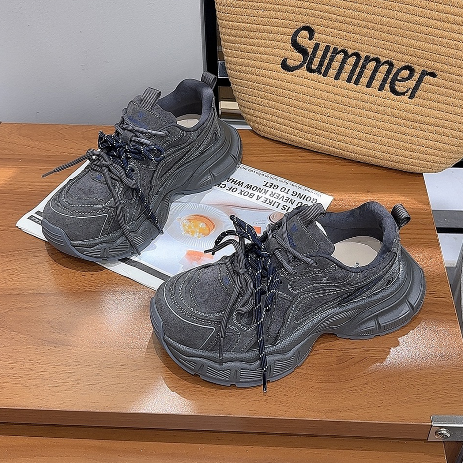 磨砂皮厚底老爹鞋女2025新款增高百搭ins潮韩版双鞋带设计休闲鞋