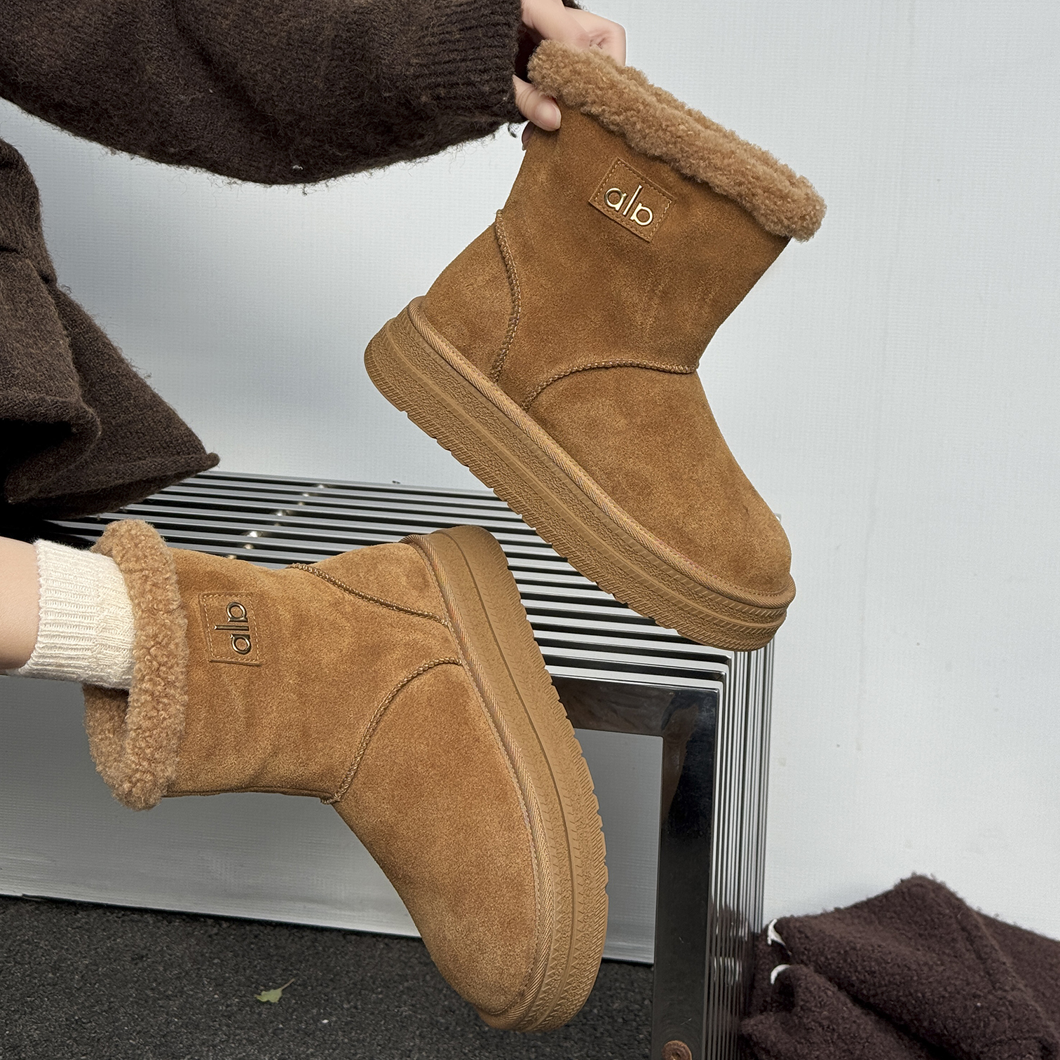 厚底面包雪地靴秋冬加绒保暖棉靴