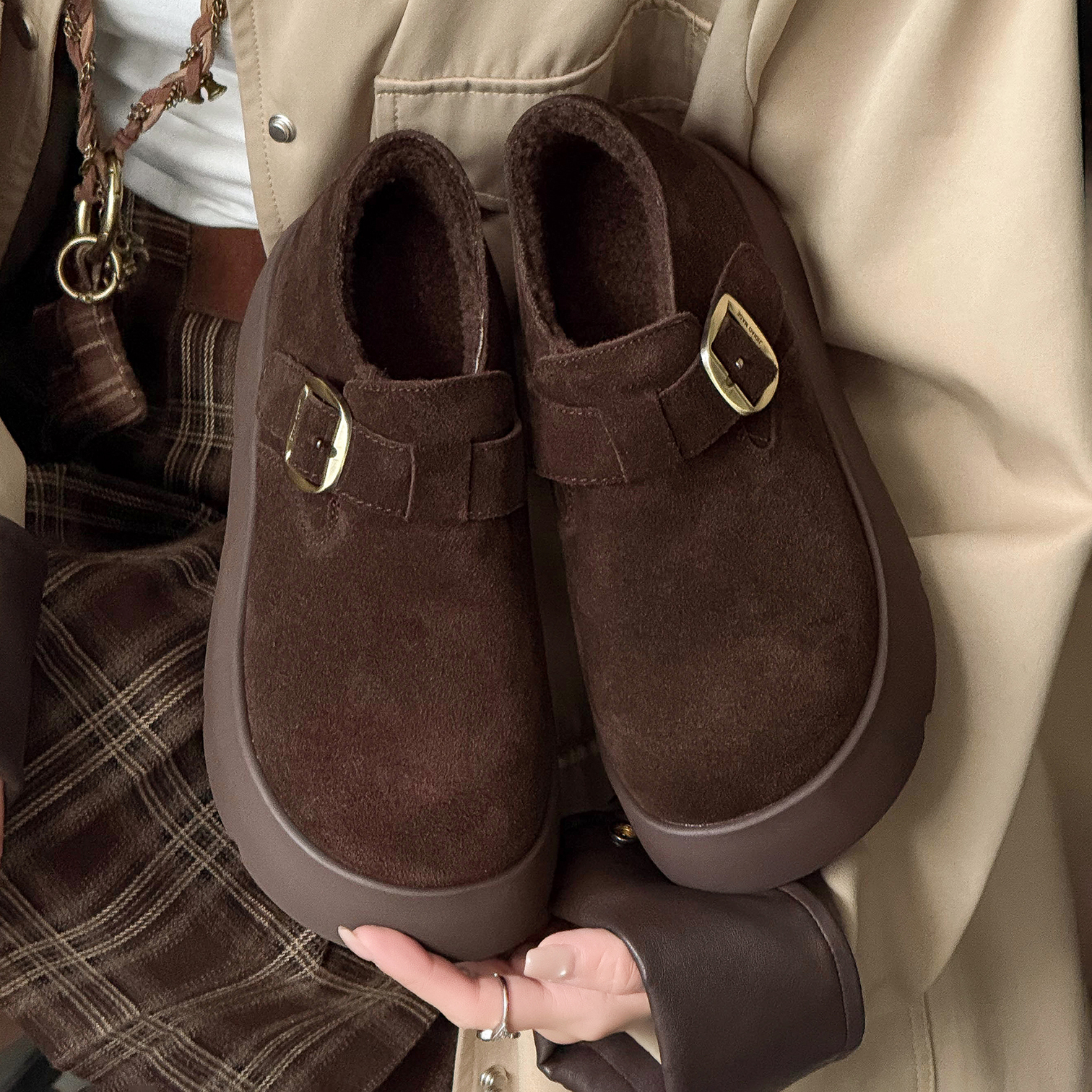 2025秋冬新款厚底乐福鞋女金属扣复古一脚蹬保暖舒适百搭休闲鞋女