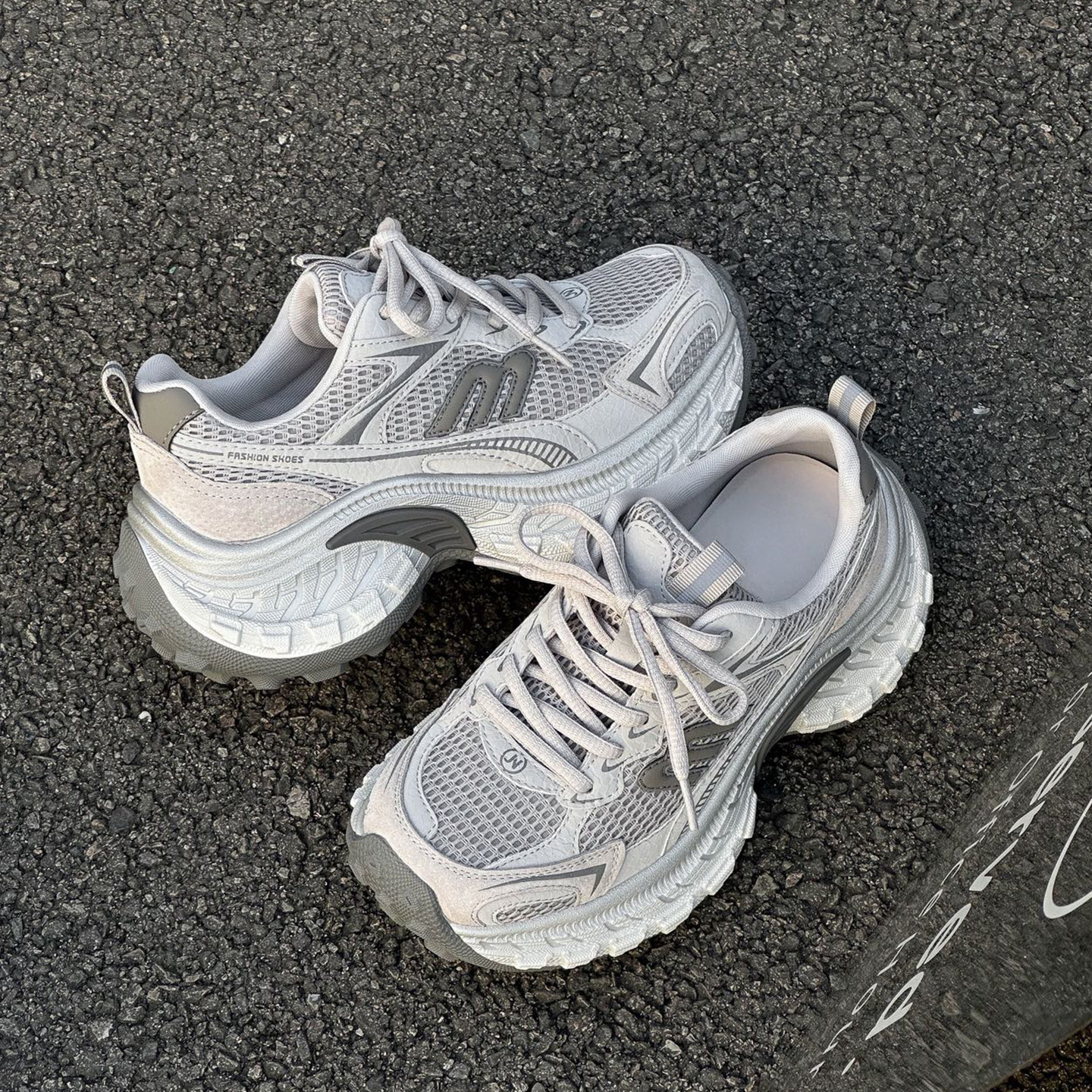 真皮轮胎厚底老爹鞋女2026新款春季时尚爆款小个子增高鞋配阔腿裤,女鞋,老爹鞋,淘宝优惠券,粉丝福利购,淘宝优惠卷