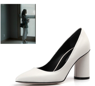 直邮~韩剧经常请吃饭的漂亮姐姐 孙艺珍同款韩版牛皮尖头粗高跟鞋