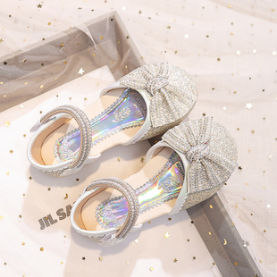 女童鞋子公主鞋2026夏季新款韩版软底时尚中大童水晶亮晶晶演出