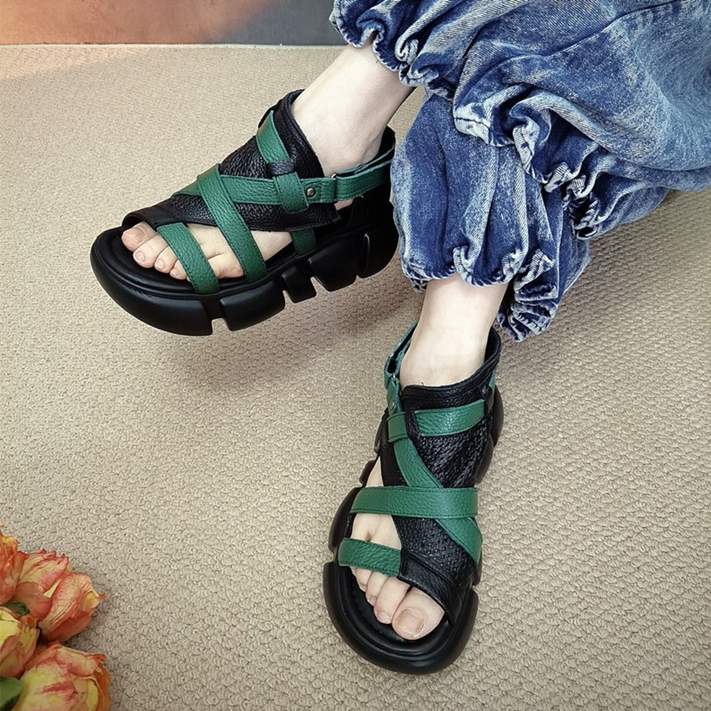 厚底鱼嘴鞋女2026夏季新款手工复古风真皮拼色镂空坡跟凉鞋松糕底