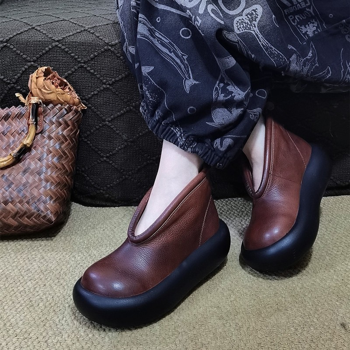 2025秋季新款手工真皮厚底及踝靴