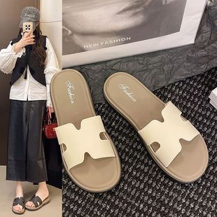 女 2025夏季 新款 平底凉拖鞋 女外穿感软底复古沙滩绝美一字拖鞋