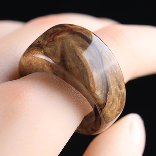 天然缅甸琥珀万福珠宝妖花溶洞根蜡白根黑根妖花根鹅头女王戒圈