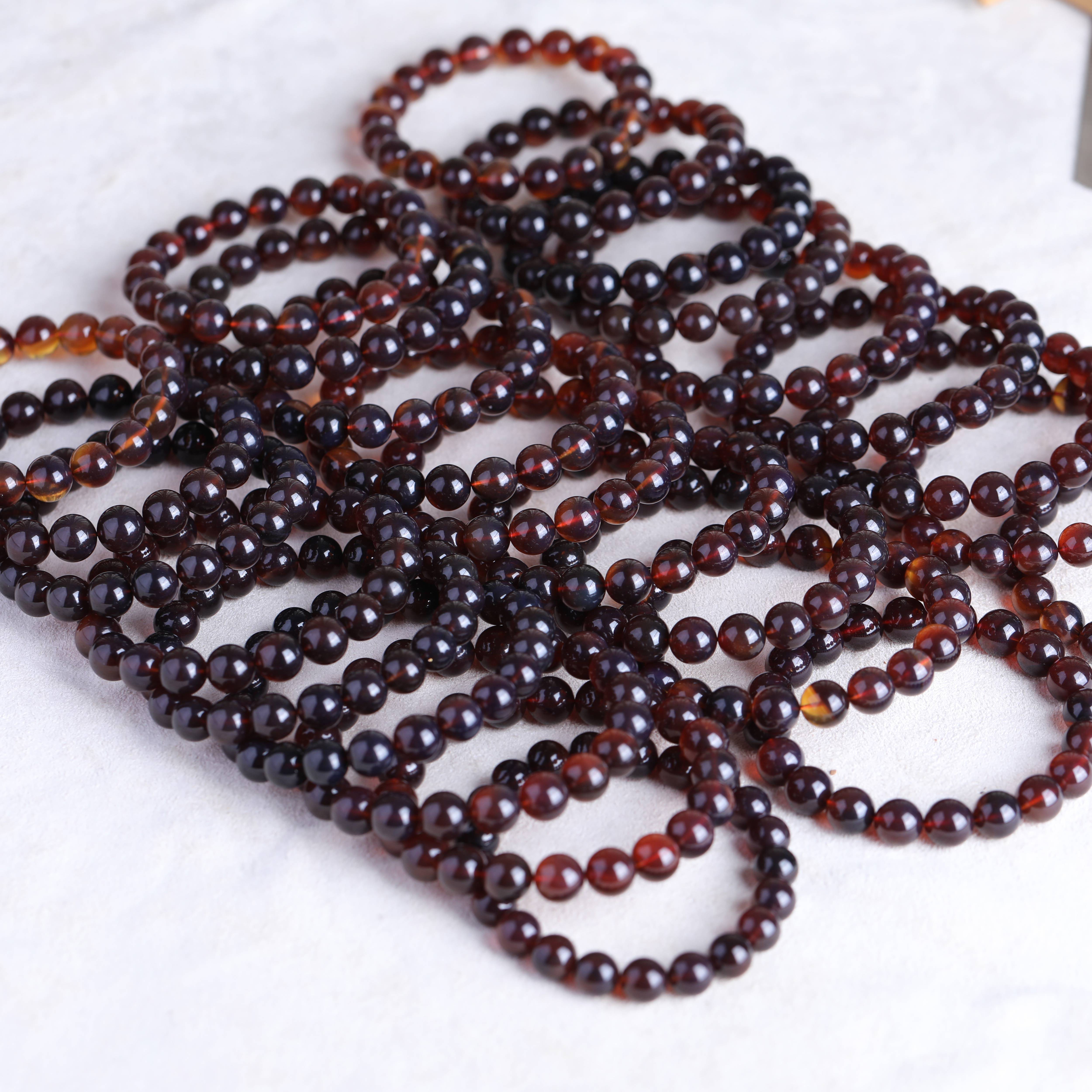 黑加仑手串缅甸琥珀棕红紫罗兰手串小巧精致色泽红润上手非常显白
