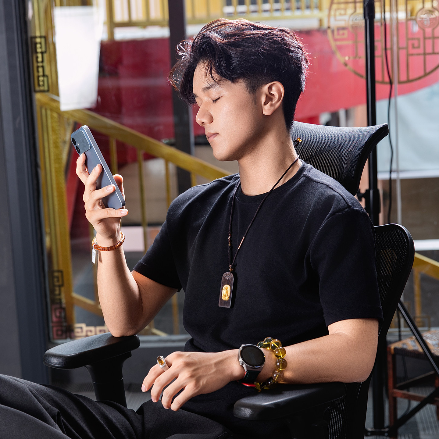 万福琥珀乌木八大护法本命佛