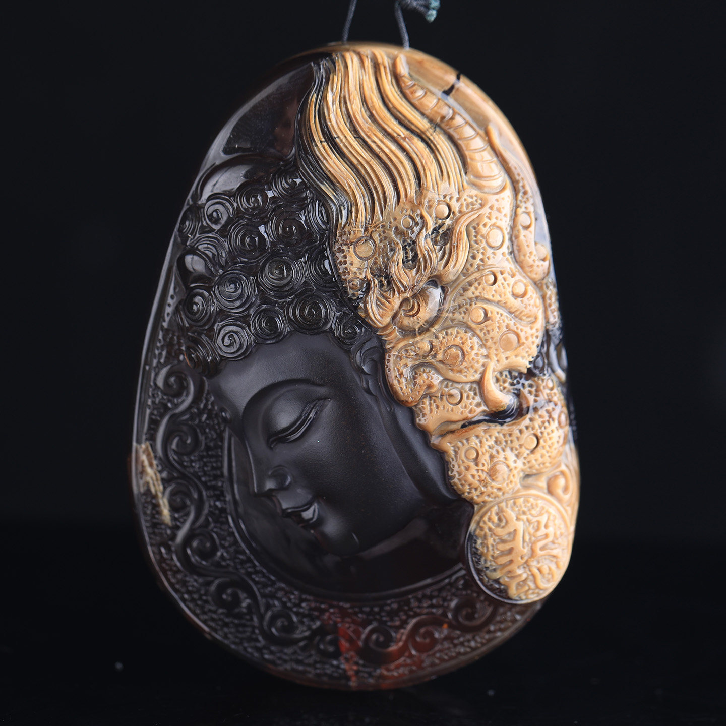 万福天然缅甸琥珀红蜜紫罗兰根溶一念之间吊坠手工俏色雕刻复古