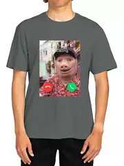 Funny and Humorous Printed T-Shirt John Pork Is Making a Phone Call, Pig Lover Graphic T-Shirt, Men's Pure Cotton Short Sleeve