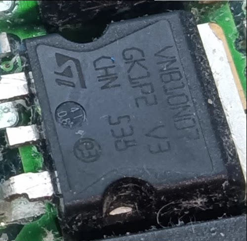VNB10N07TR-E VNB10N07 电源开关 10A 70V TO263-3