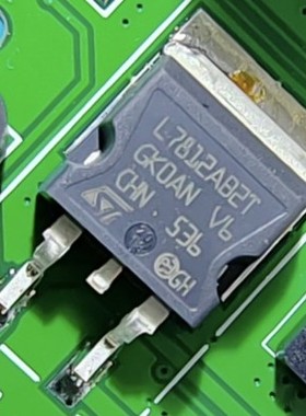 L7812AB2T 贴片三极管 可直拍