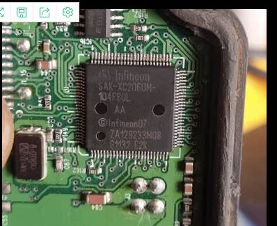 SAK-XC2060M-104F80L 汽车电脑板芯片 全新原装