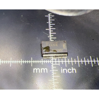 TLE8263E 大众汽车电脑板易损电源通讯IC芯片模块