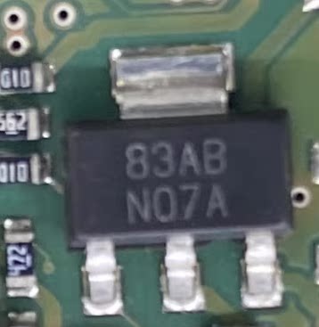 LM317 LM317AEMP 丝印N07A SOT223 稳压器芯片 可直拍