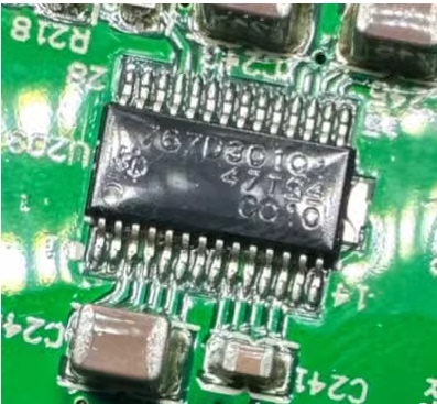 全新TPS767D301QPWPRQ1 丝印767D301Q1 封装HTSSOP28低压差稳压器