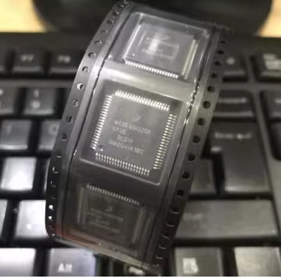 MC9S12DG256CFUE 0L01Y 奥迪A6L转向柱电脑J518易损CPU 全新现货