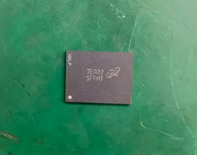 SFFMT MTFC16GAKAEEF-AIT TR FLASH BGA169球 EMMC16GB