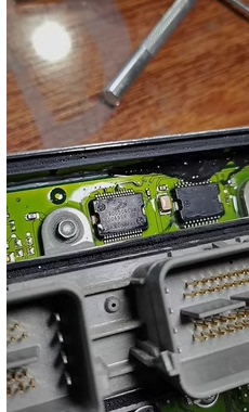 SC900504CVW1 SC900504CDH1 71049SR 福特福克电脑喷油嘴驱动芯片