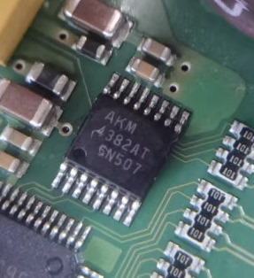 AK4382AT AKM4382AT 4382AT DAC解码芯片 贴片16脚全新可直拍