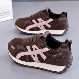 轻便软底透气阿甘鞋女2026春季新时尚百搭运动休闲鞋不累脚德训鞋