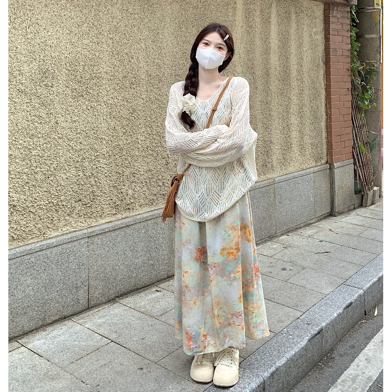 大码女装显瘦遮肉套装裙子女夏季2024新款胖MM显瘦碎花吊带连衣裙