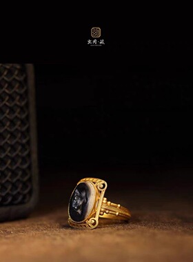 18K黄金镶嵌玛瑙印章收藏级戒指