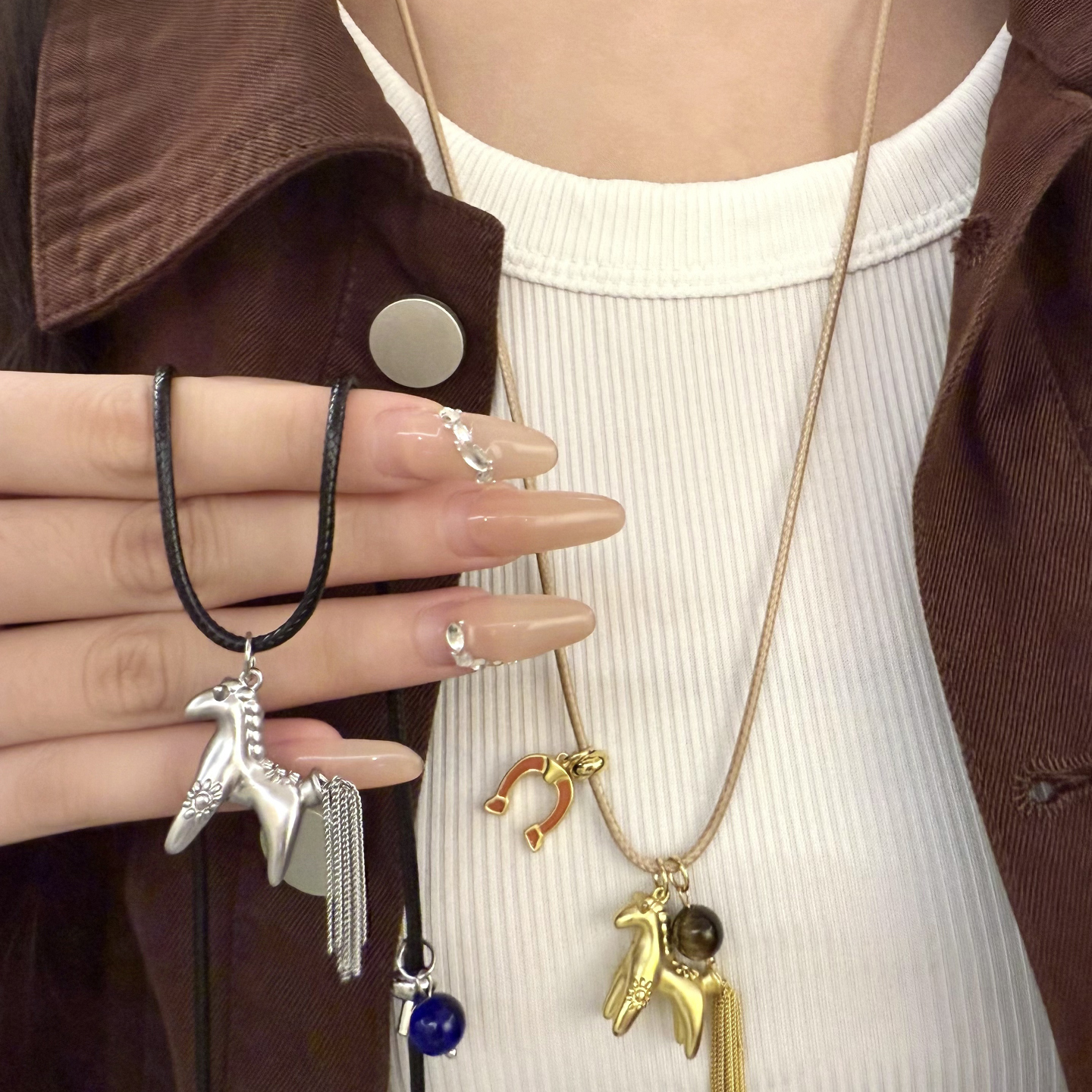 HEY TAO复古金属小马吊坠项链长款时尚个性锁骨链挂脖配饰毛衣链