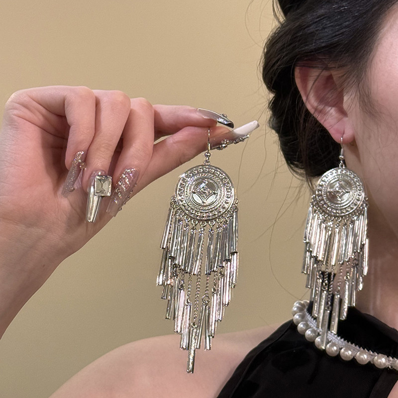 HEY TAO苗疆复古银色长流苏耳环女清冷感民族度假风耳钉气质耳饰