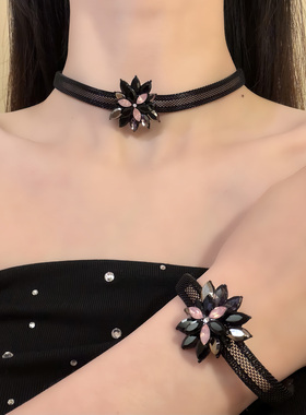 HEY TAO轻奢复古黑色水钻花朵choker项链女小众时尚设计感脖颈链