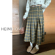 复古格纹半身裙女秋冬设计感A字格子中长裙高腰学院风毛呢百褶裙