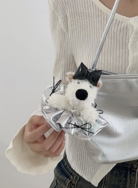 小众设计高级感仿皮蝴蝶结西高地狗狗挂饰 时尚钥匙扣包包挂件女