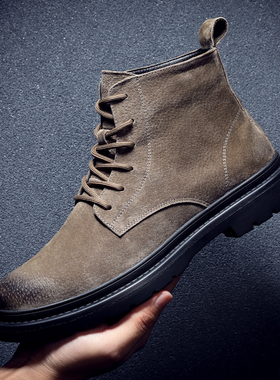 新款英伦风沙漠靴加绒保暖中帮短靴子男款百搭休闲复古马丁靴男士