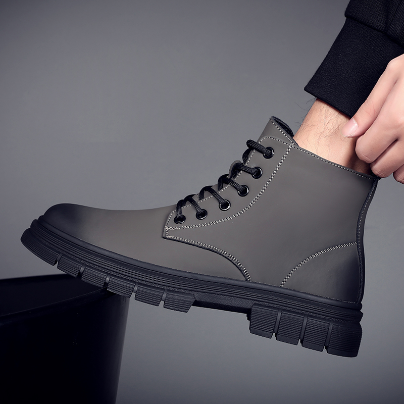 新款时尚百搭系带马丁靴男款真皮加绒保暖高帮鞋厚底耐磨工装靴男