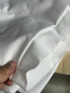 纯棉 白色 弹力 衬衣面料 1.5米 幅宽1.45米左右 小斜纹