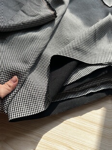 微弹 垂感 西服套装 双面双色 宽1.45米左右 千鸟格 面料 色织