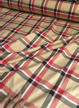 红色 巴宝格 高密棉 0895 纯棉衬衣面料（宽1.45米左右）