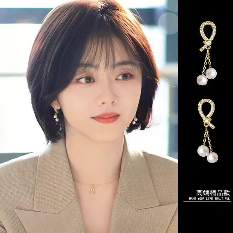 谭松韵同款仿珍珠小流苏耳环轻奢高级感2026新款爆款耳钉独特耳饰