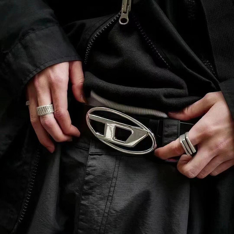 五金扣大D字母logo复古皮带