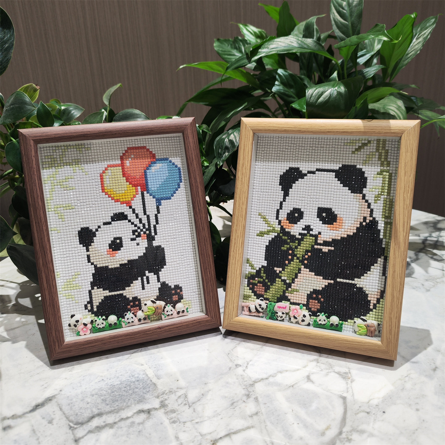 国宝熊猫【送画框】可爱卡通小幅钻石画2026新款手工钻石绣摆台