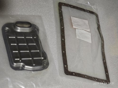 适用于丰田锐志波箱滤网锐志变速箱油格锐志油底壳垫滤芯