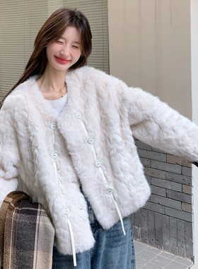 新款现货！冬季加厚羊羔毛短外套纽扣飘带皮毛一体D930-P210K298