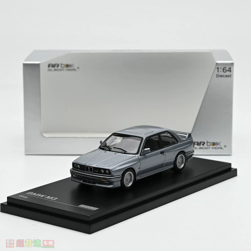 164宝马M3E30合金汽车模型图片