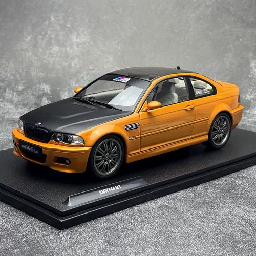 118宝马M3E46coupe2000车模