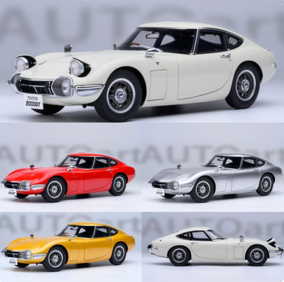 丰田2000GTCOUPE1967翻灯车模