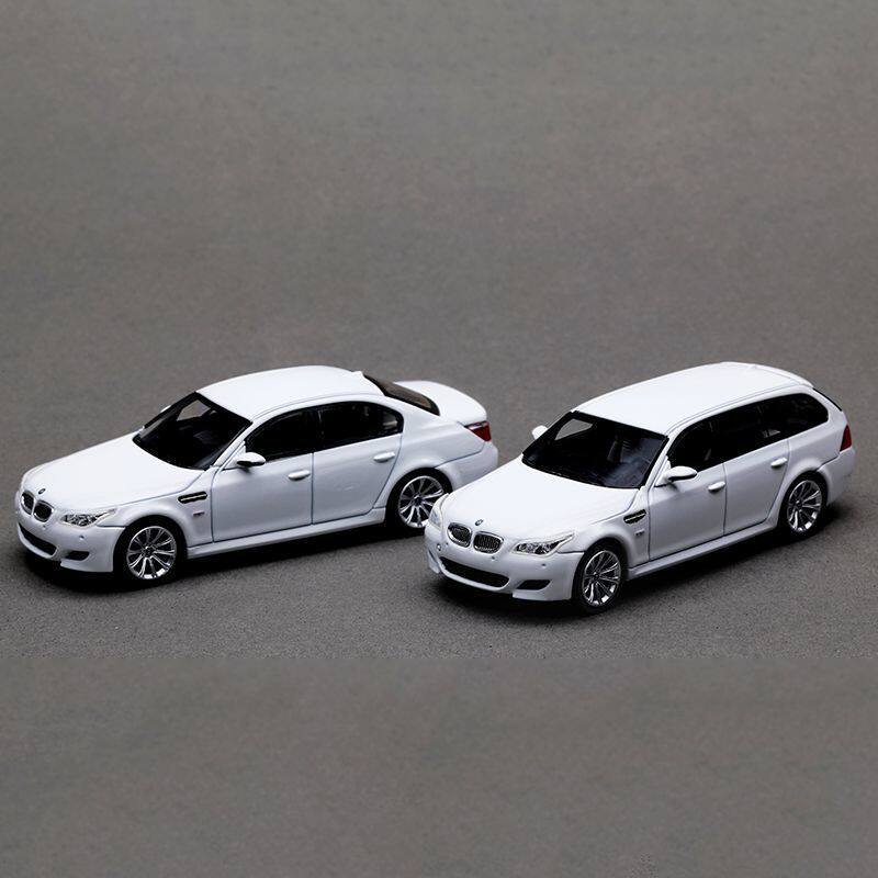King Model 1:64宝马M5 E60轿车/瓦罐合金仿真汽车模型