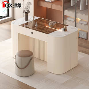 衣帽间圆弧中岛台梳妆台一体卧室首饰收纳储物柜展示柜定制K29