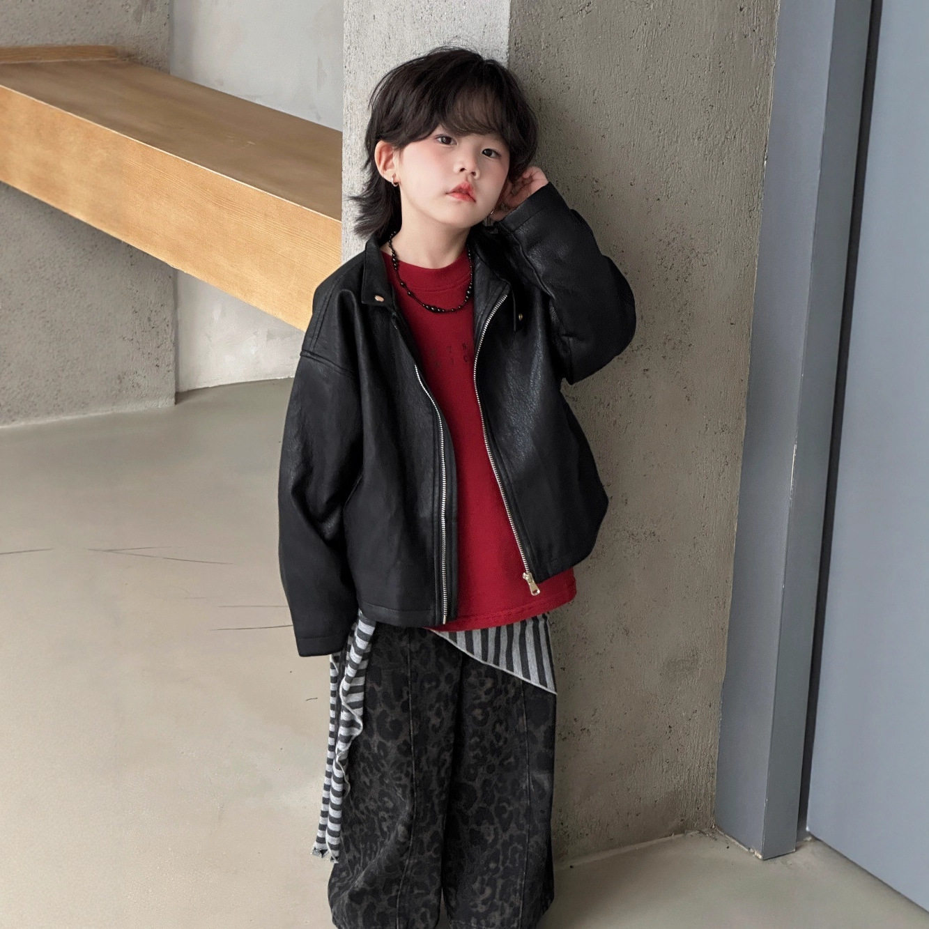 秋冬季儿童新款皮衣外套男女宝韩版黑色软皮皮衣兄妹装机车夹克