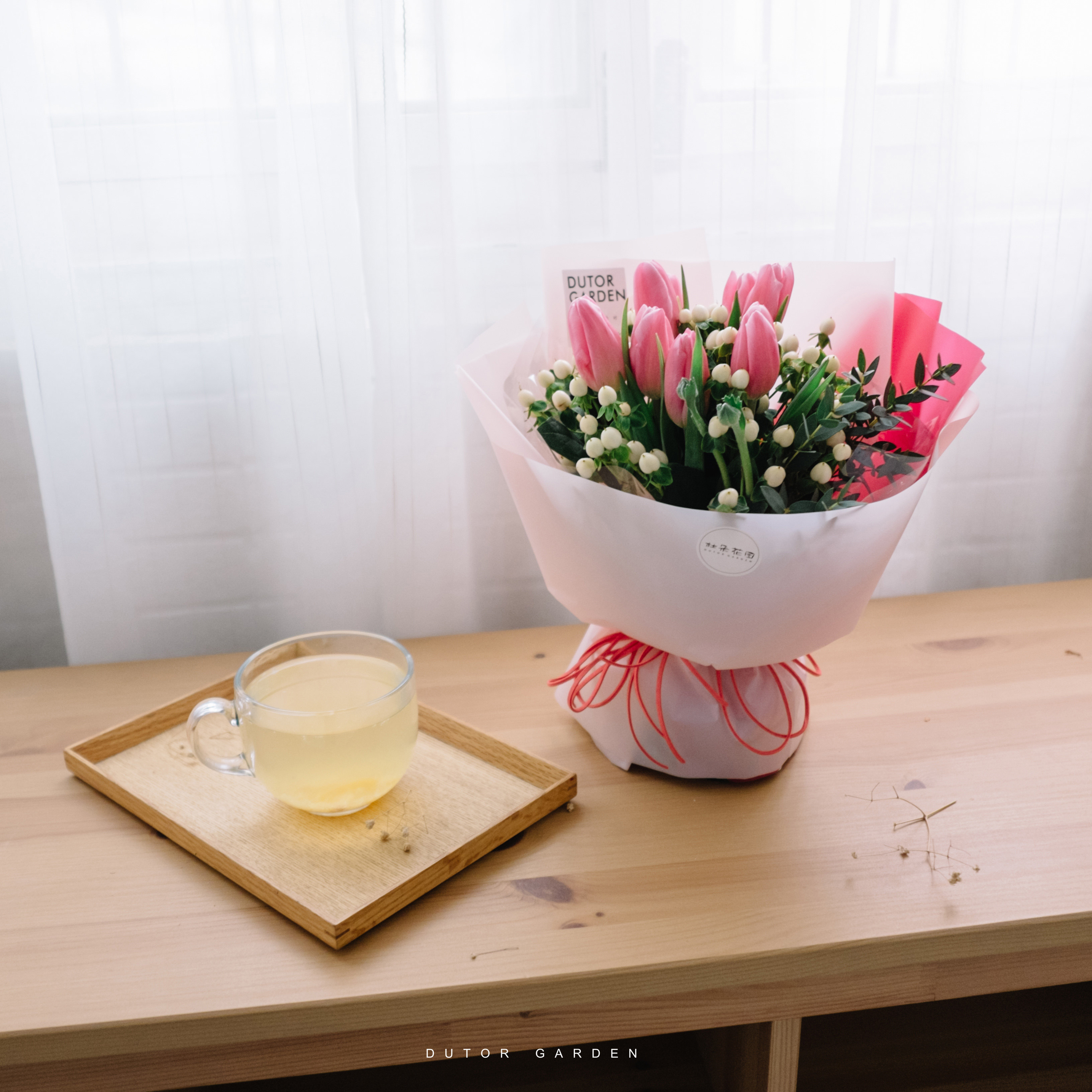 杜朵花园西安鲜花速递 荷兰进口郁金香花束西安情人节花束