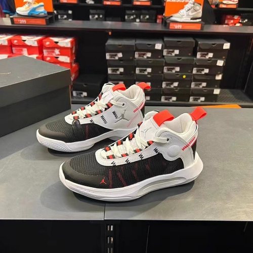 NIKE/耐克JORDAN JUMPMAN (GS)大童实战篮球鞋BQ3451-100